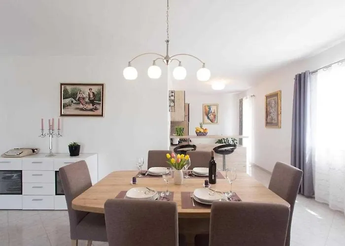 Villa Silence With Pool Near Krka National Park *