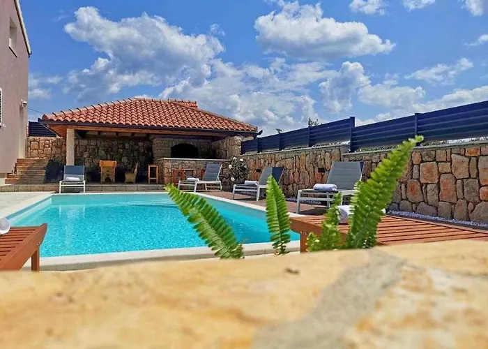 Silence With Pool Near Krka National Park Ljubotic